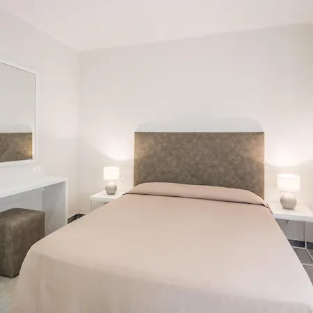 Cavalieri Del Mare مارينا دي ماسا