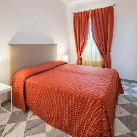 Hotel Cavalieri Del Mare 3*