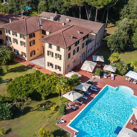 Hotel Cavalieri Del Mare 3*