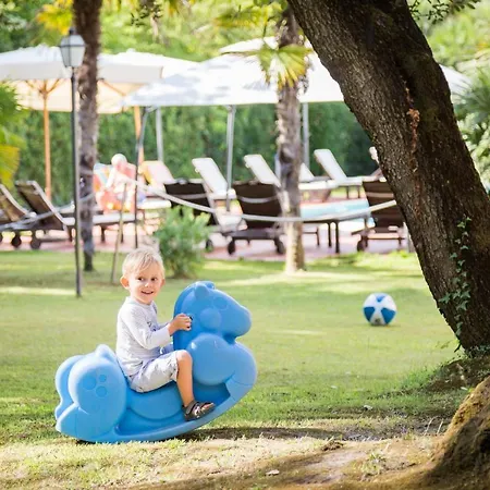 Szálloda Cavalieri Del Mare 3*