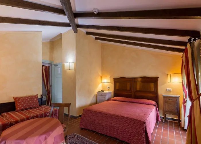 Cavalieri Del Mare 3* Marina di Massa