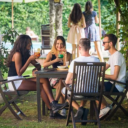 Cavalieri Del Mare 3* Marina di Massa